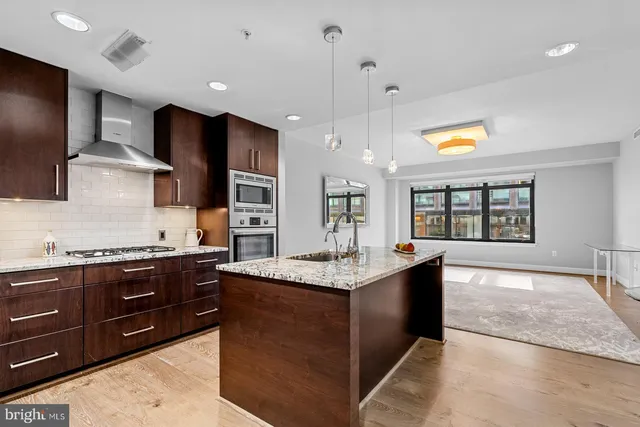 $5,000 | 7171 Woodmont Avenue, Unit 206, Bethesda, MD 20814