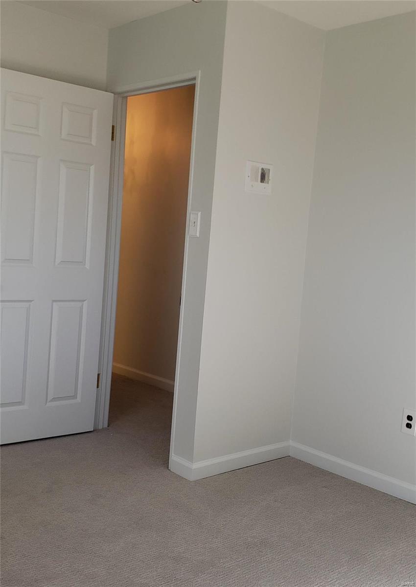 590 Magoffin Road St. Louis, MO 63129 - Photo 24 of 44 Gallery Image 24
