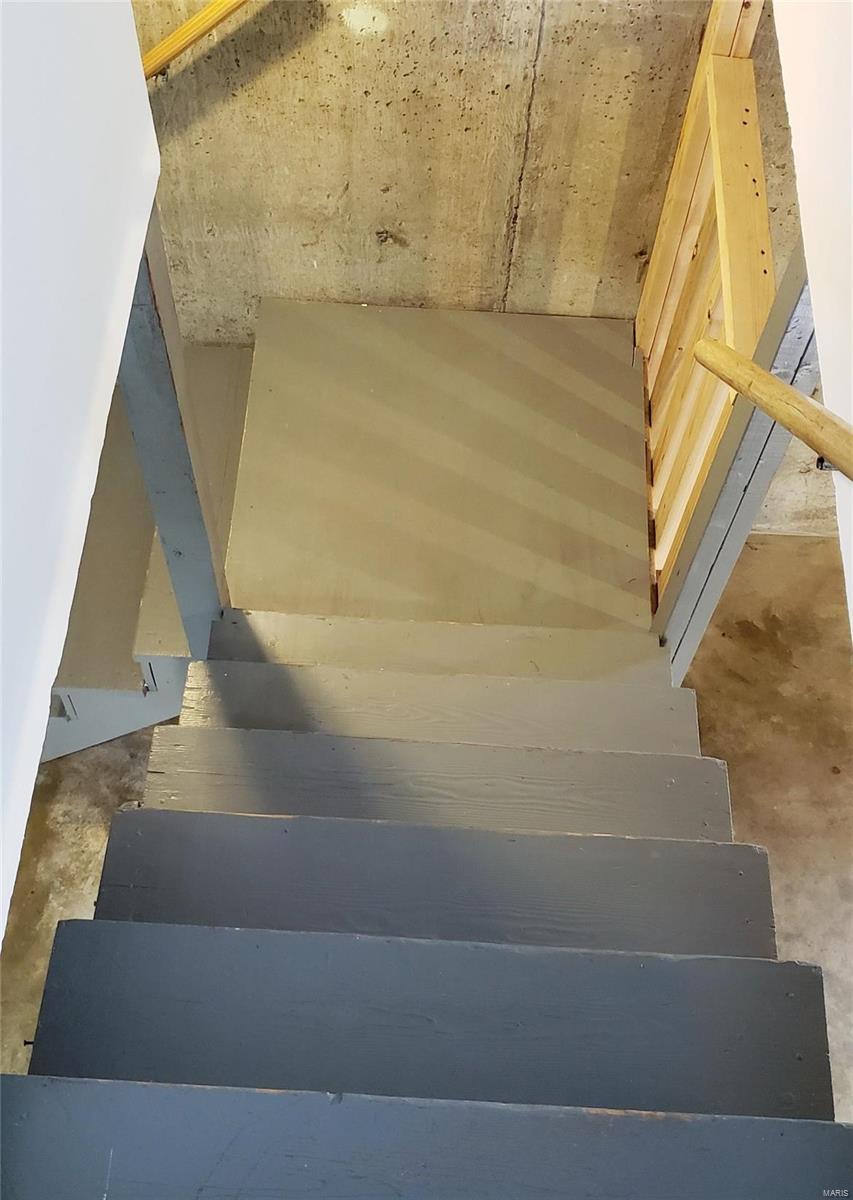 590 Magoffin Road St. Louis, MO 63129 - Photo 28 of 44 Gallery Image 28