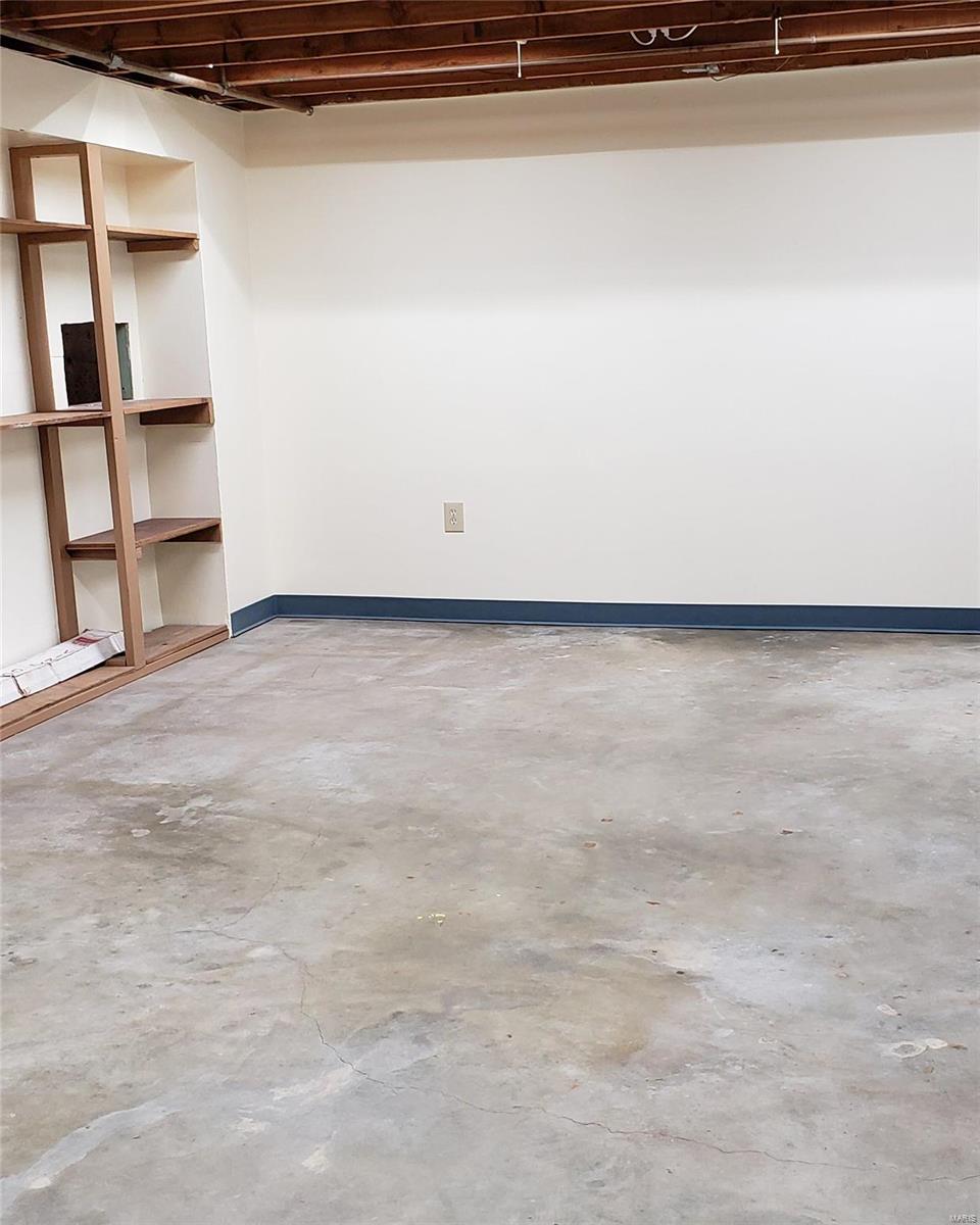 590 Magoffin Road St. Louis, MO 63129 - Photo 30 of 44 Gallery Image 30