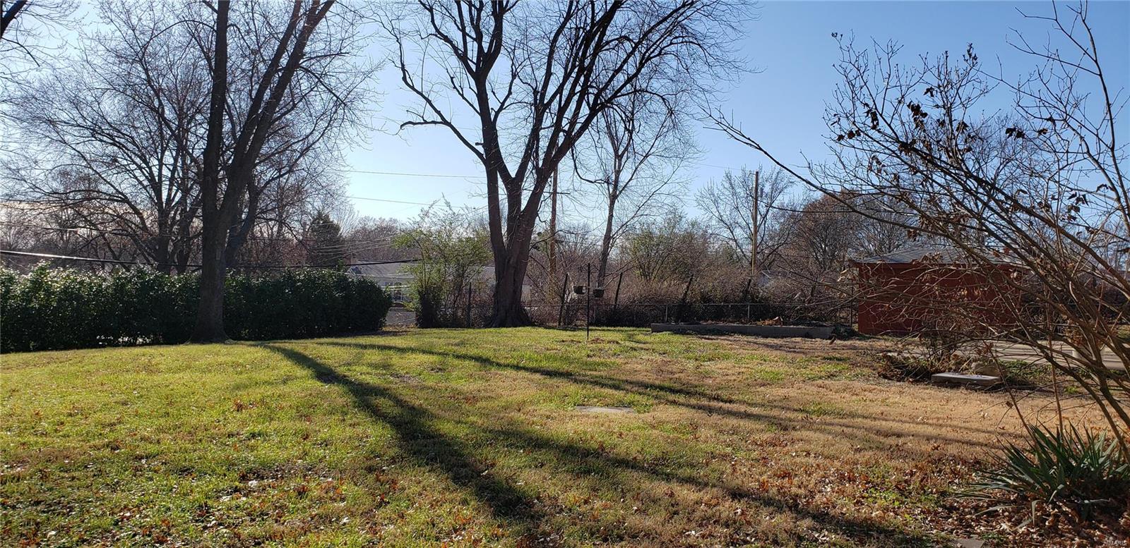 590 Magoffin Road St. Louis, MO 63129 - Photo 5 of 44 Gallery Image 5