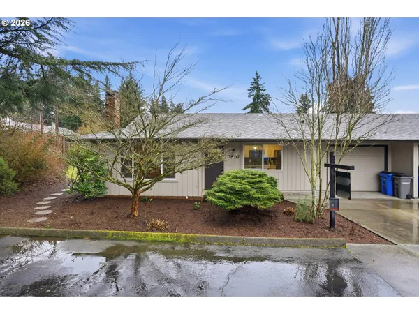 $299,000 | 3807 Northeast 45th Street, Vancouver, WA 98661