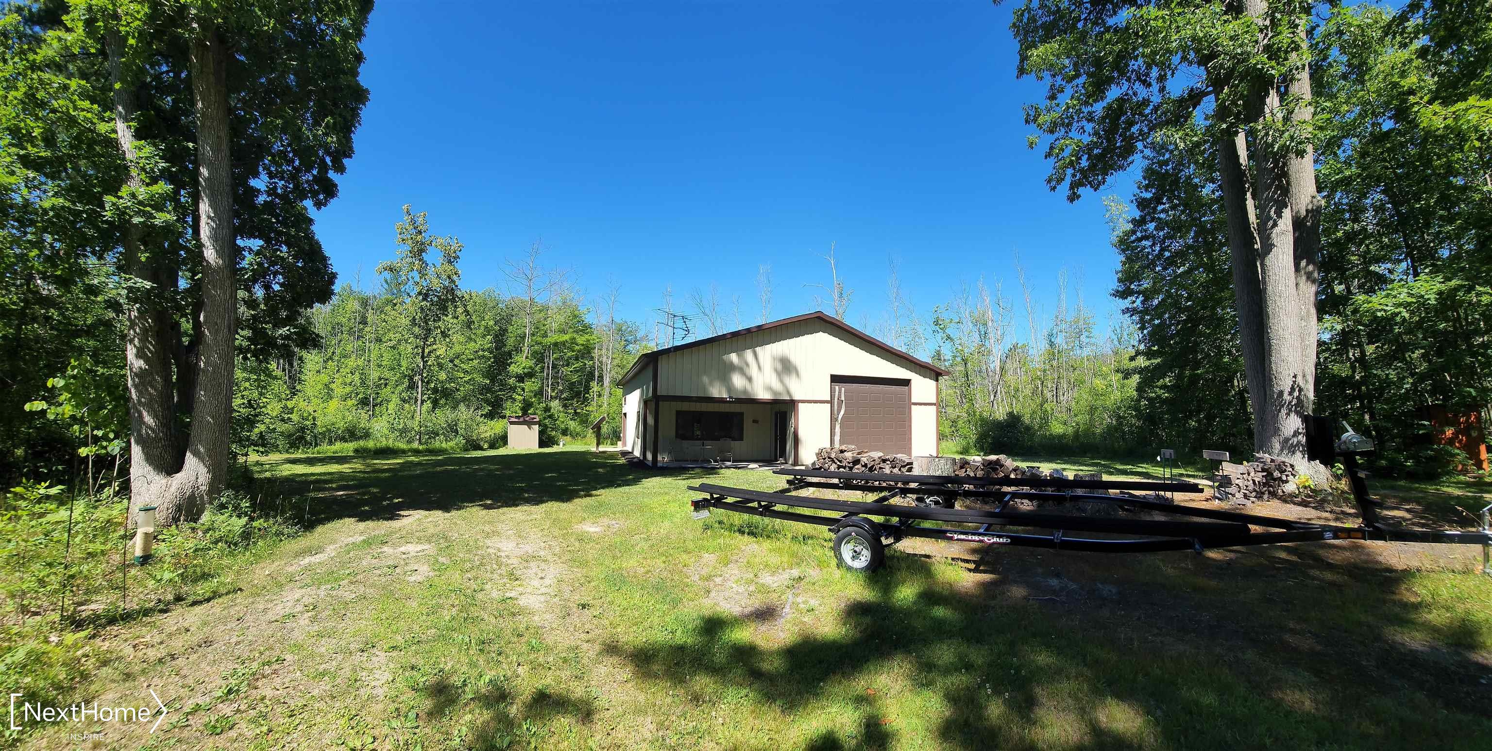 4151 Riley Road Gladwin, MI 48624 - Photo 3 of 45