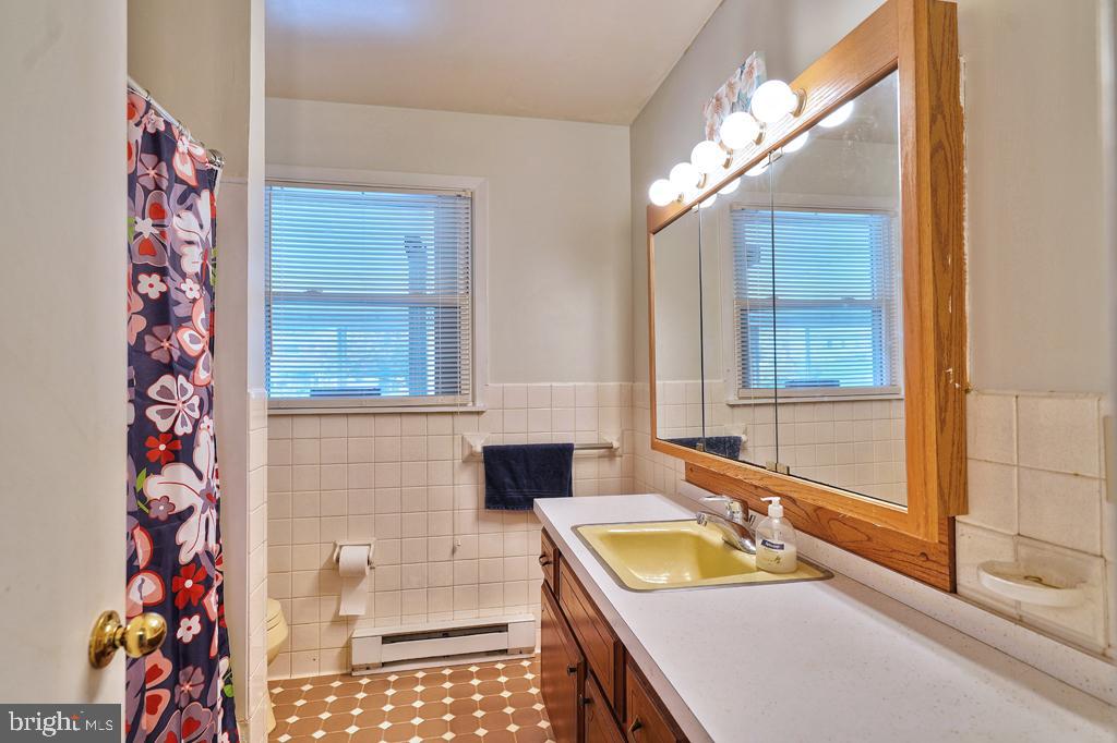 3235 Center Road Northampton, PA 18067 - Photo 11 of 20 Gallery Image 11