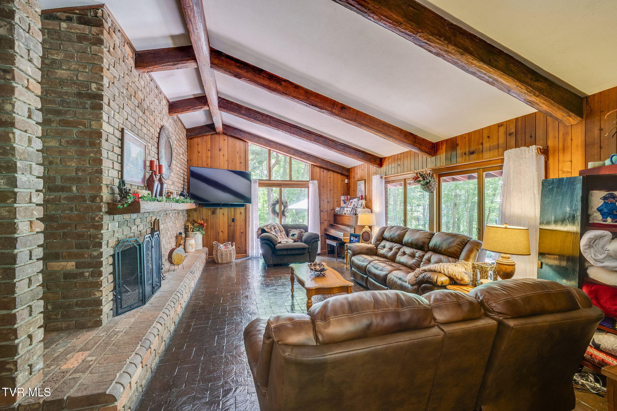 1236 Goshen Valley Road Church Hill, TN 37642 - Photo 11 of 47 010