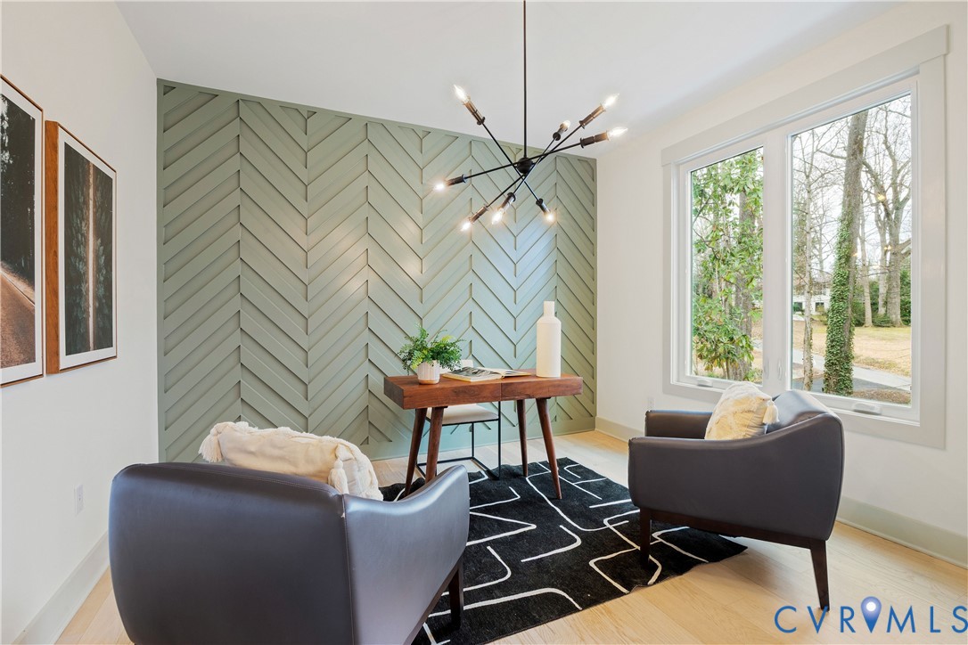8919 Rustic Road Richmond, VA 23235 - Photo 19 of 36 Feature wall with a herringbone wood treatment, la
