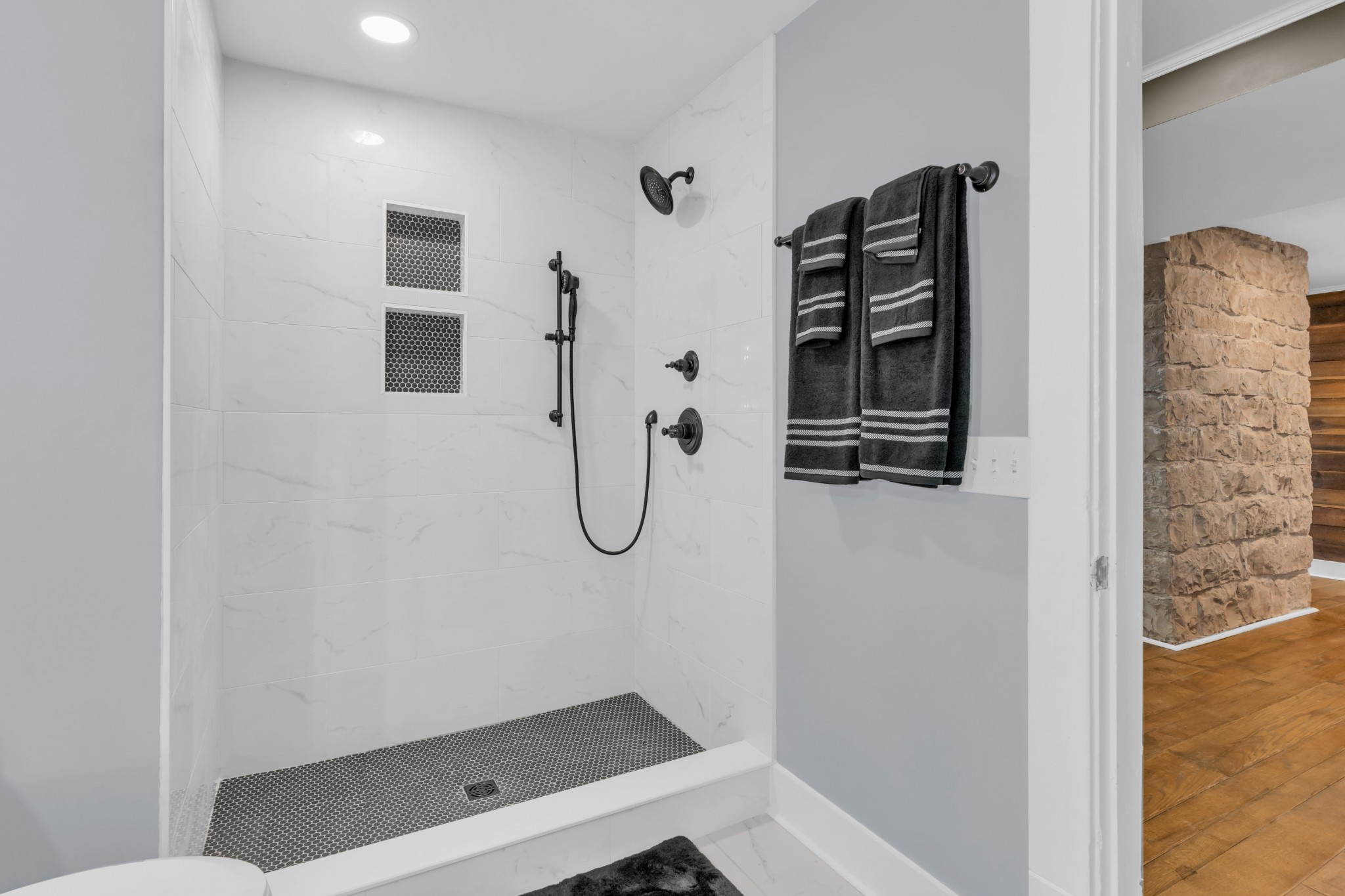 3039 Pigg Hollow Road Petersburg, TN 37144 - Photo 28 of 38 a bathroom with a shower