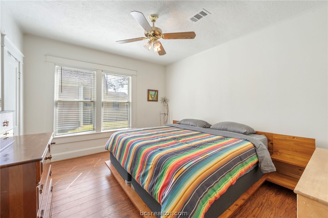 711 East 27th Street Bryan, TX 77803 - Photo 14 of 22