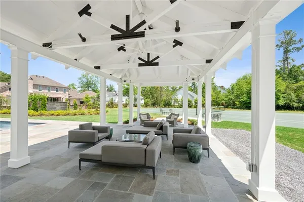 $4,950,000 | 622 South America Street, Covington, LA 70433