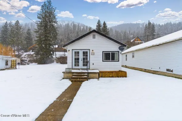 $229,000 | 713 Earle Street, Mullan, ID 83846