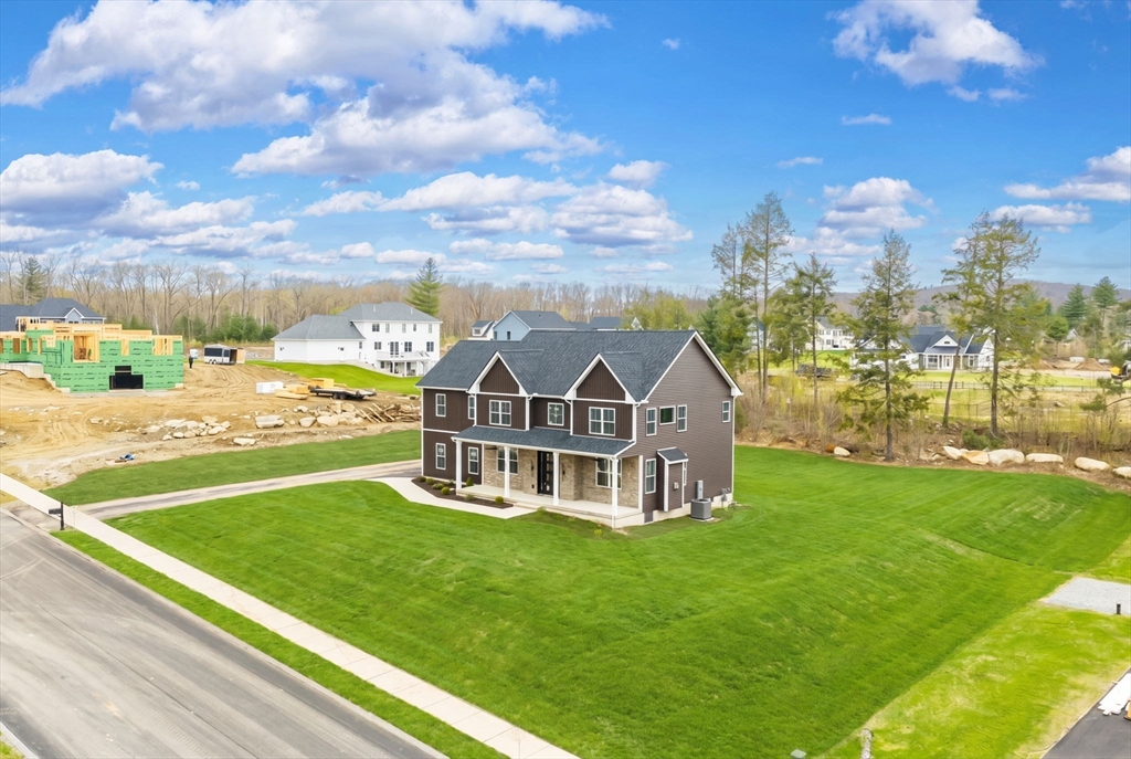 44 Balsam Hl Road Ludlow, MA 01056 - Photo 3 of 42