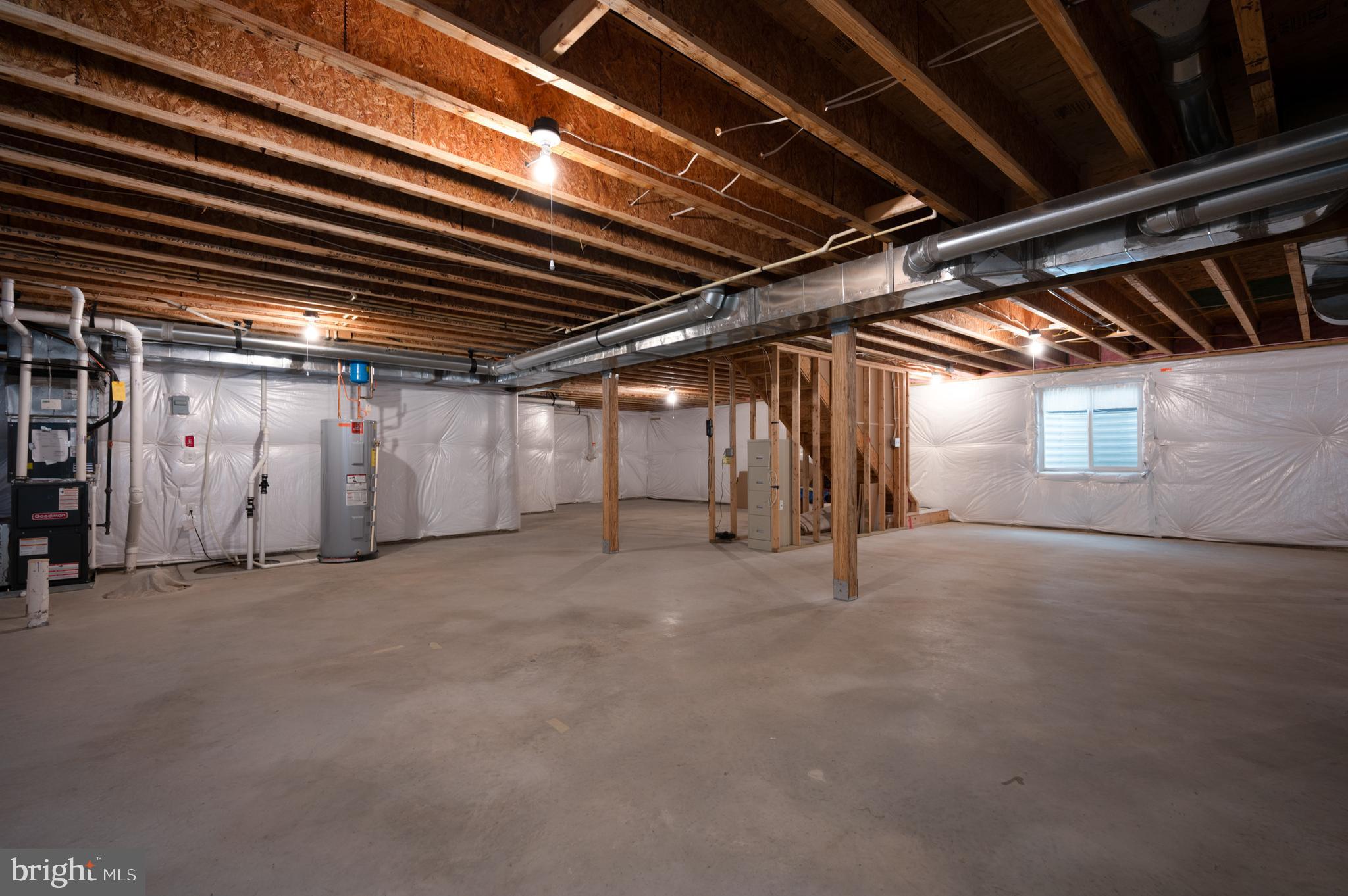 173 Silver Maple Road Middletown, DE 19709 - Photo 29 of 36 a view of an empty room