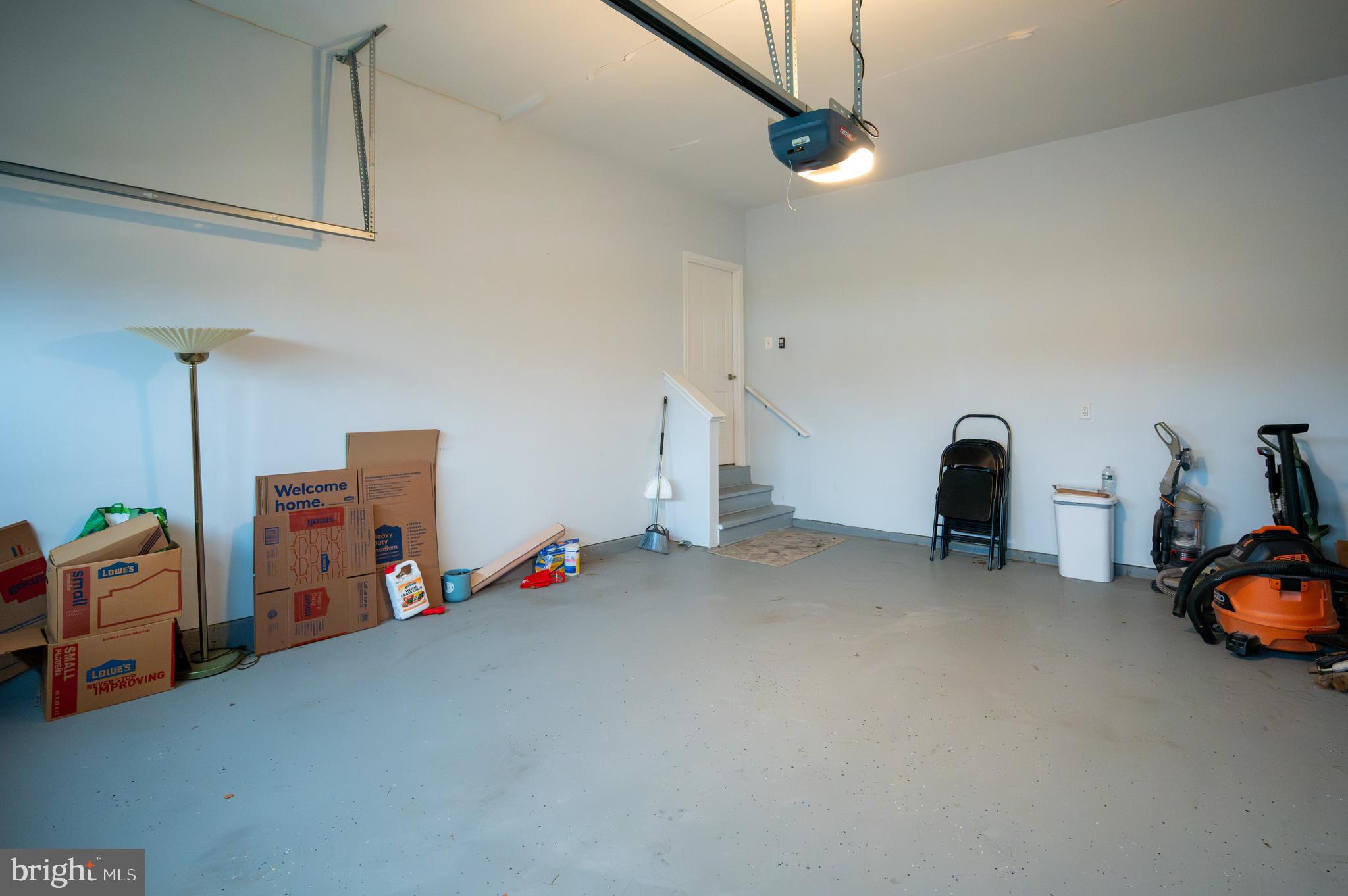 173 Silver Maple Road Middletown, DE 19709 - Photo 30 of 36 a view of a room with toys