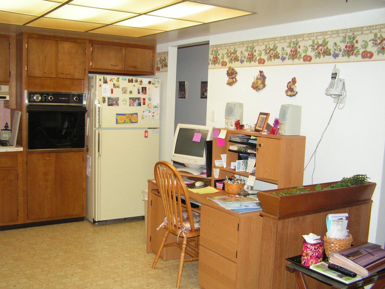 590 Fish Hill Road Tannersville, PA 18372 - Photo 12 of 12 kitchen