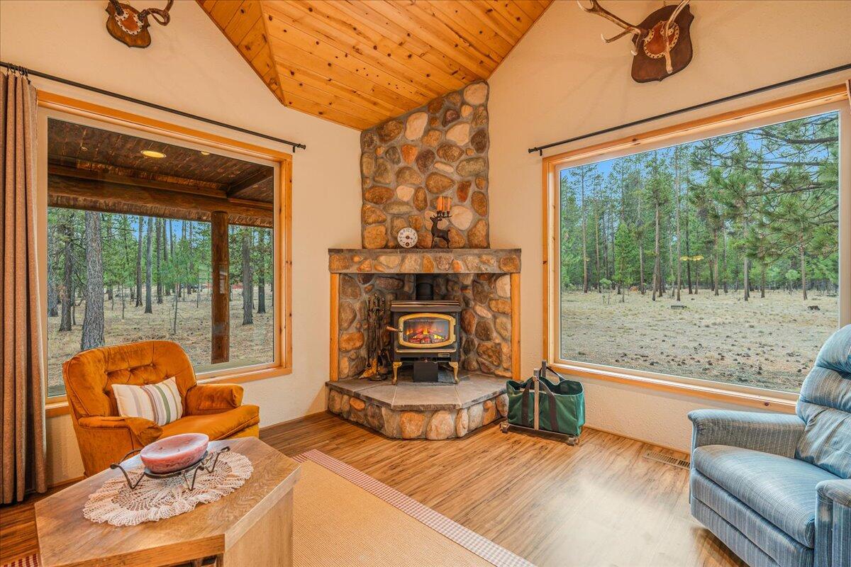 152038 Conestoga Road La Pine, OR 97739 - Photo 4 of 53 152038 Conestoga