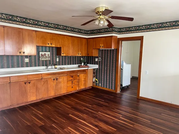 $123,500 | 207 Southwest 6th Street, Atlanta, IL 61723