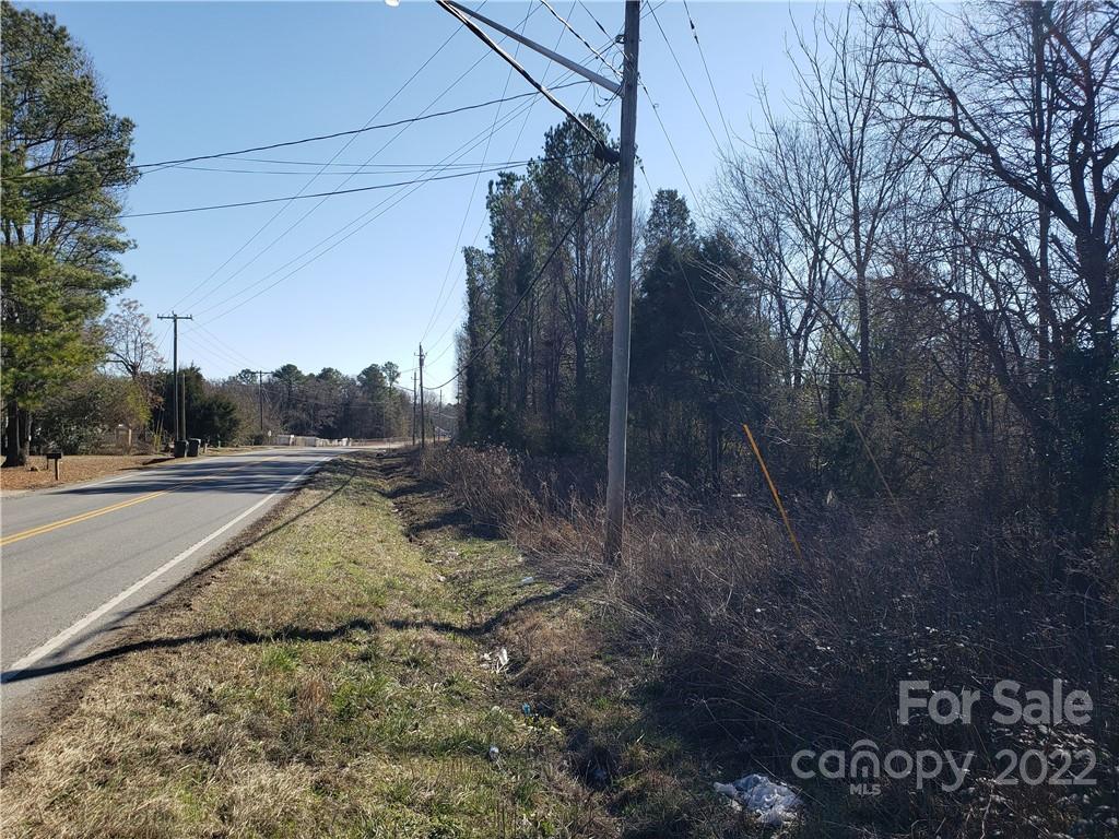 330 Porter Road Rock Hill, SC 29730 - Photo 27 of 32 a view of a dry yard