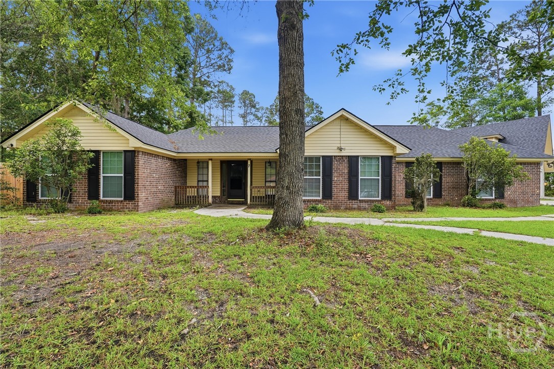 7 Brookfield Court Rincon, GA 31326 - Photo 2 of 34