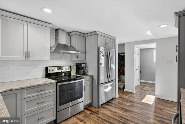 $350,000 | 53 Dawn Lane, York, PA 17406