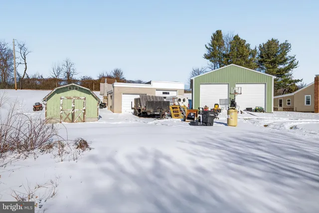 $350,000 | 53 Dawn Lane, York, PA 17406