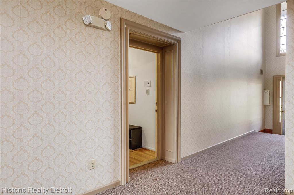 29656 Middlebelt Road, Unit 1403 Farmington Hills, MI 48334 - Photo 22 of 39