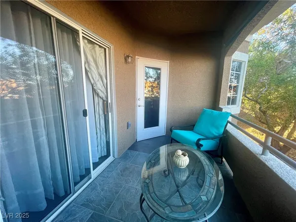 $268,000 | 833 Aspen Peak Loop, Unit 1021, Henderson, NV 89011