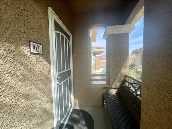 $268,000 | 833 Aspen Peak Loop, Unit 1021, Henderson, NV 89011