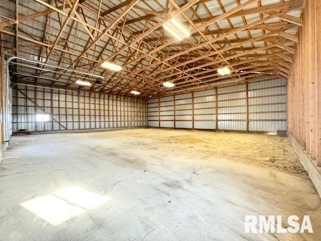 2058 250th Street Bennett, IA 52721 - Photo 13 of 52 Gallery Image 13