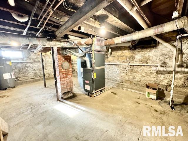 2058 250th Street Bennett, IA 52721 - Photo 48 of 52 Gallery Image 48