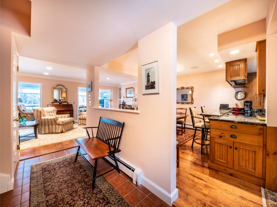42 Foreside Common Road, Unit 42 Falmouth, ME 04105 - Photo 11 of 33 40 Foreside Common-8