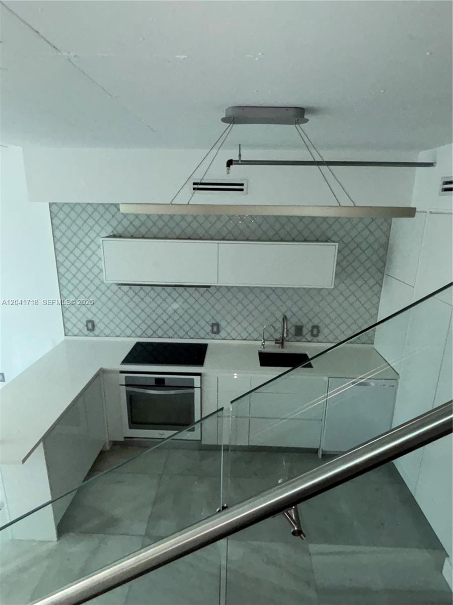 690 Southwest 1st Court, Unit 2124 Miami, FL 33130 - Photo 7 of 20