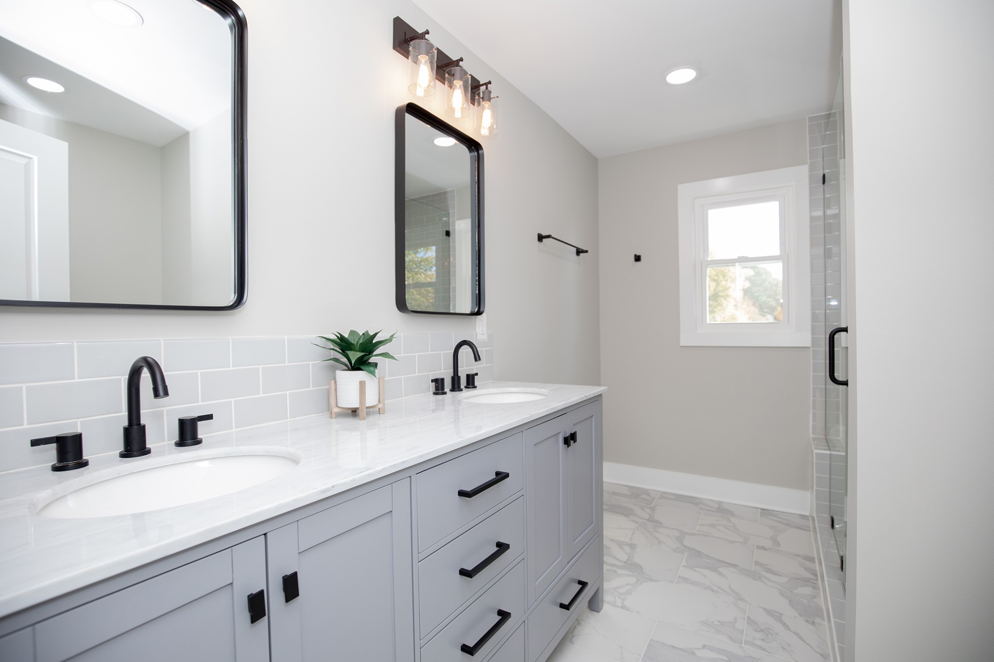 113 Old Parkers Chapel Road Portland, TN 37148 - Photo 16 of 27 a bathroom with a sink and a mirror