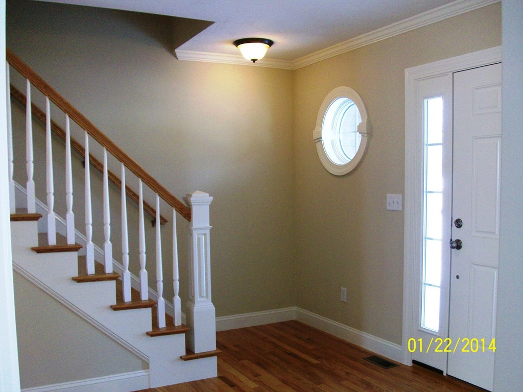 8 Porter Road Natick, MA 01760 - Photo 3 of 16 Gallery Image 3
