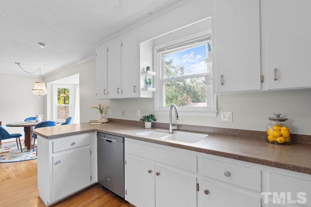 7516 Old Hundred Road Raleigh, NC 27613 - Photo 8 of 30
