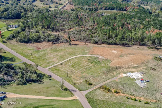 $75,000 | 131 Waverly Circle, Senatobia, MS 38668