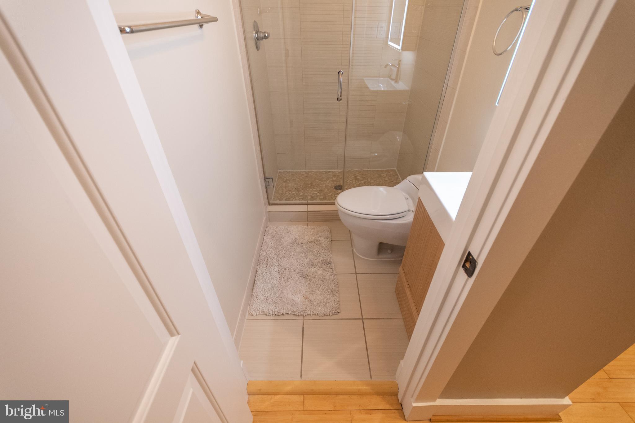 1126 Columbia Road Northwest, Unit 2 Washington, DC 20009 - Photo 6 of 16