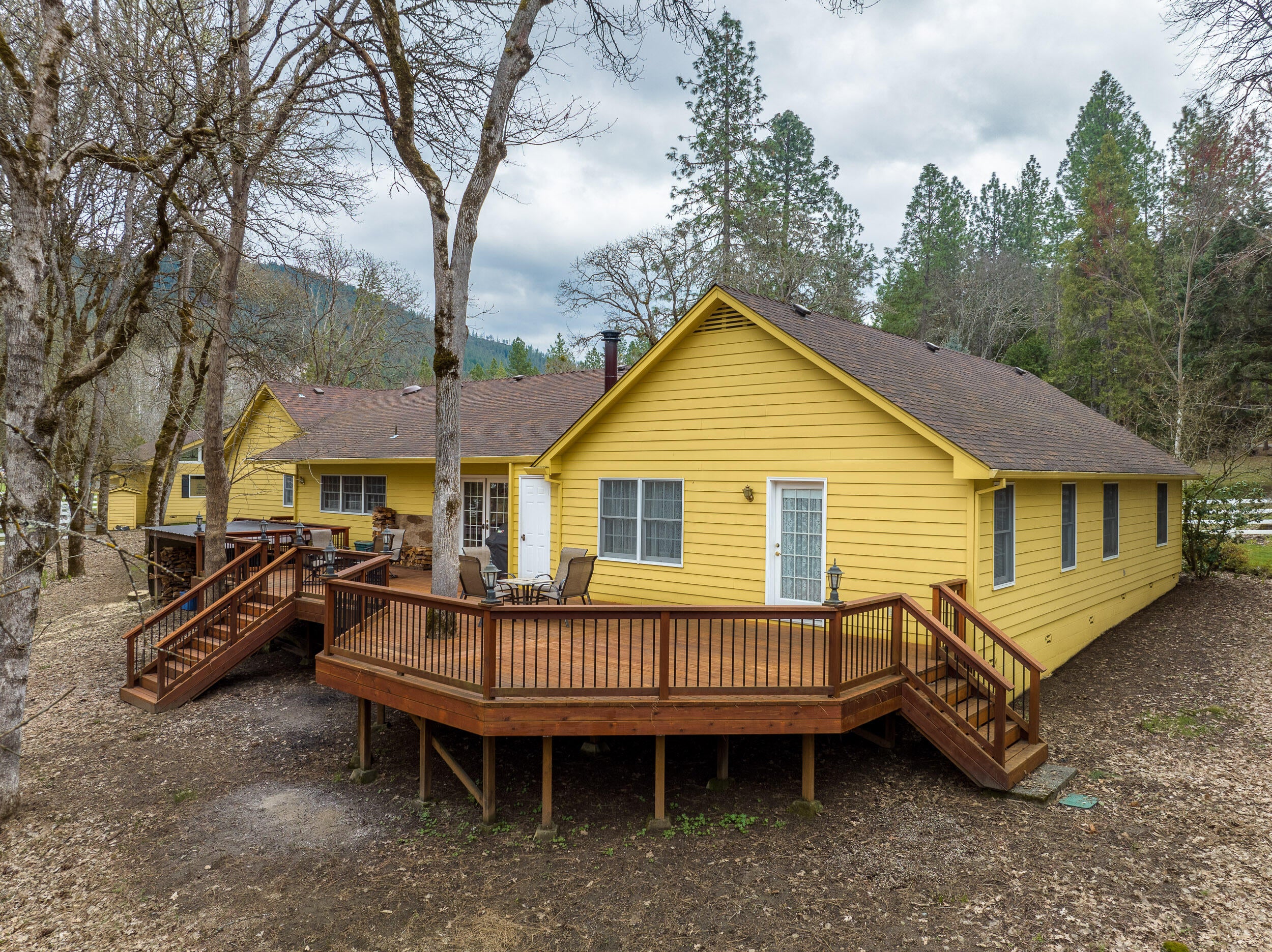 5980 Donaldson Road Grants Pass, OR 97526 - Photo 33 of 48 5980DonaldsonRd-037