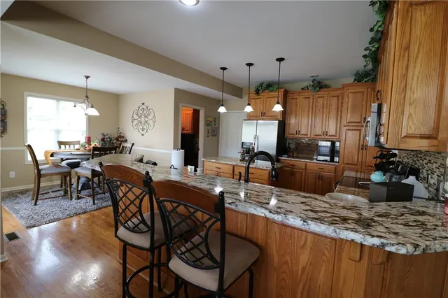 $409,000 | 4703 Wilshire Drive North, St. Joseph, MO 64506