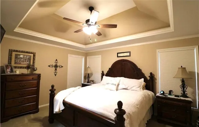 $409,000 | 4703 Wilshire Drive North, St. Joseph, MO 64506