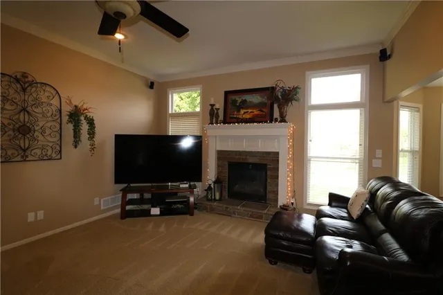 $409,000 | 4703 Wilshire Drive North, St. Joseph, MO 64506