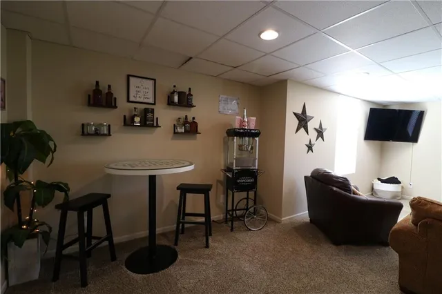 $409,000 | 4703 Wilshire Drive North, St. Joseph, MO 64506