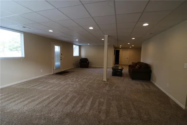 $409,000 | 4703 Wilshire Drive North, St. Joseph, MO 64506