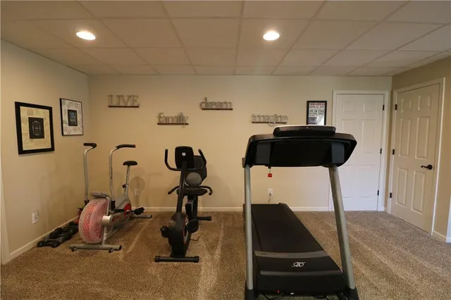 $409,000 | 4703 Wilshire Drive North, St. Joseph, MO 64506