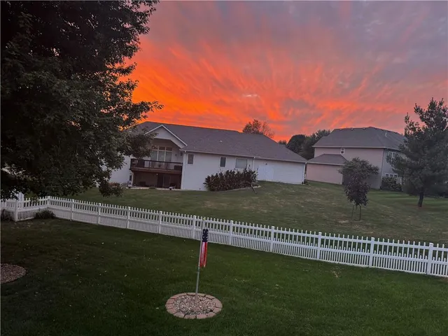 $409,000 | 4703 Wilshire Drive North, St. Joseph, MO 64506