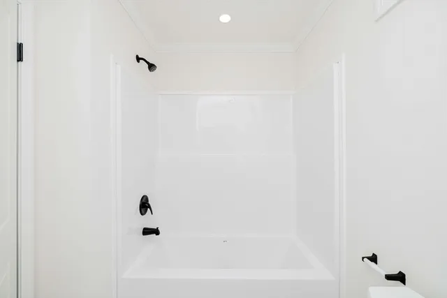 $134,900 | 1346 Newport Avenue, Unit A06, Attleboro, MA 02703