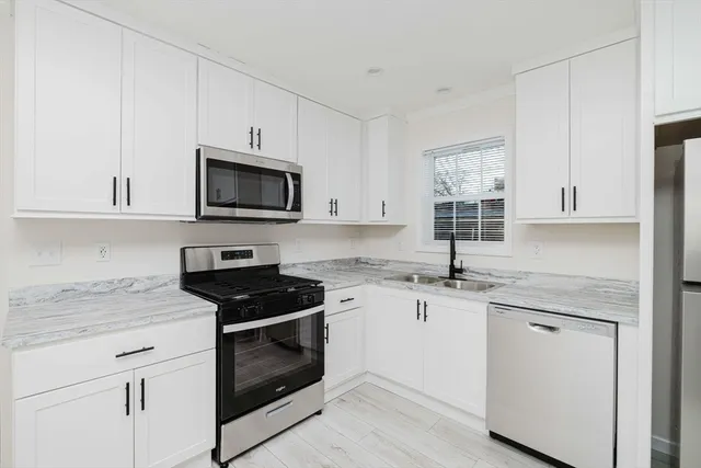 $134,900 | 1346 Newport Avenue, Unit A06, Attleboro, MA 02703