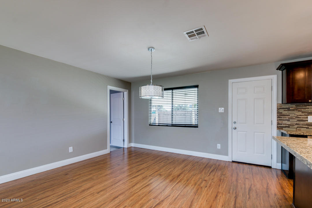 4937 West Osborn Road Phoenix, AZ 85031 - Photo 7 of 30 07-Osborn