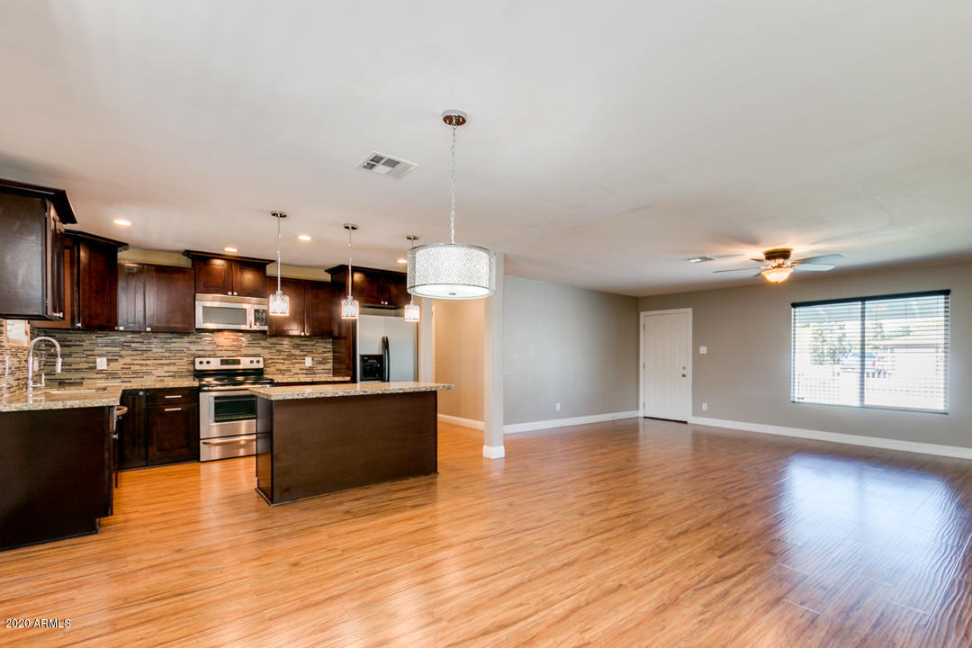4937 West Osborn Road Phoenix, AZ 85031 - Photo 8 of 30 08-Osborn
