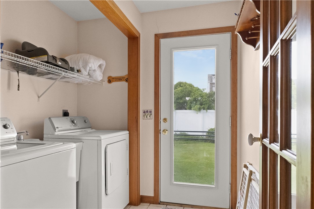 24 Dunes Road Narragansett, RI 02882 - Photo 13 of 48