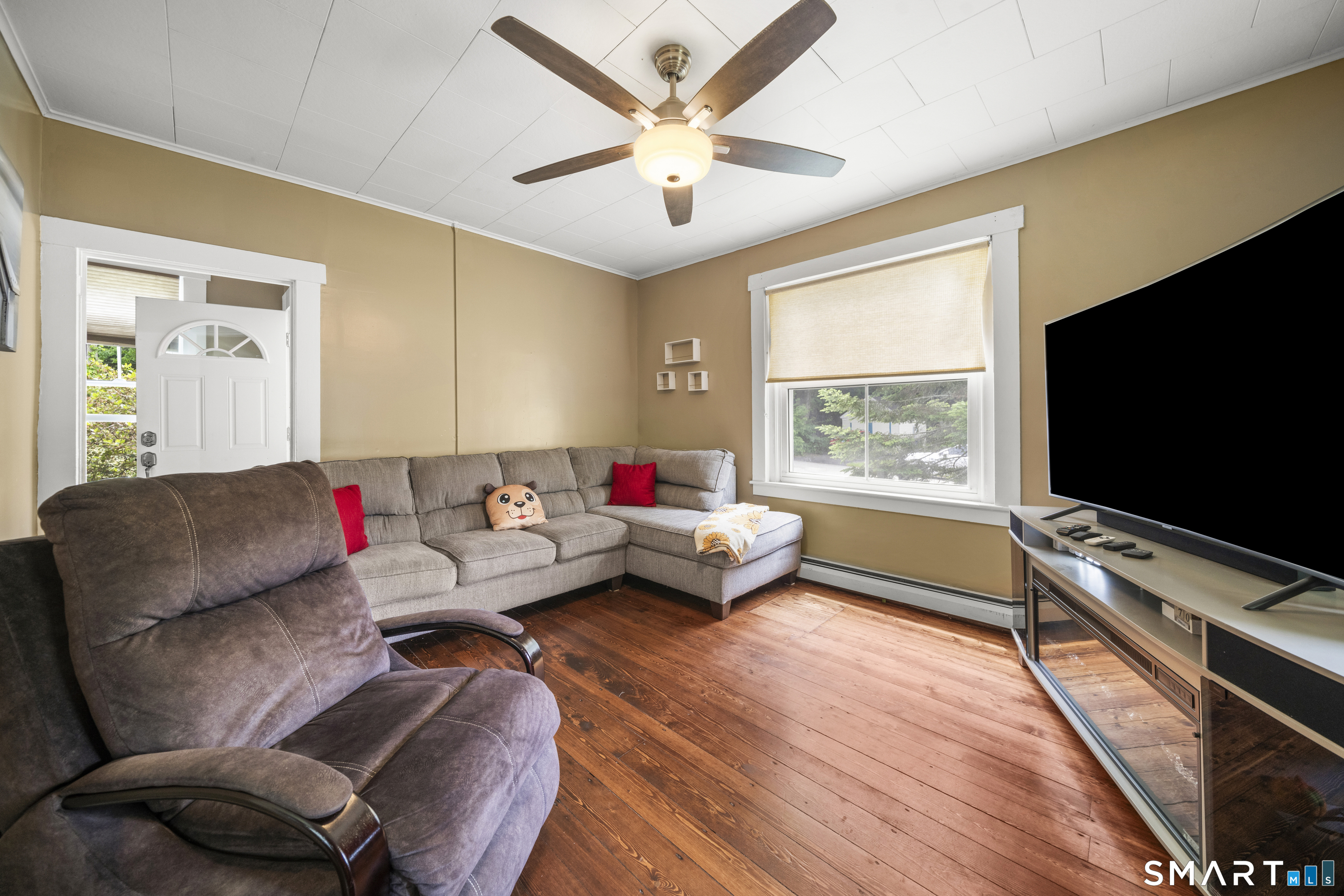 104 Fairview Street Windham, CT 06226 - Photo 12 of 33
